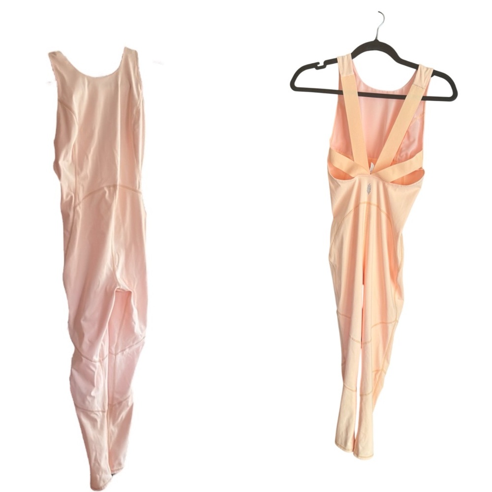 Free People Movement Pale Orange Strappy Open
Back Fitted Skinny Jumpsuit A33